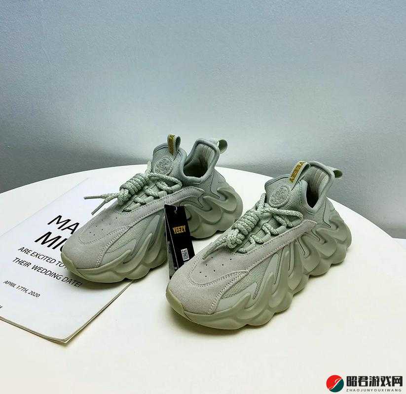 国产 Yeezy 451 引领潮流新时尚